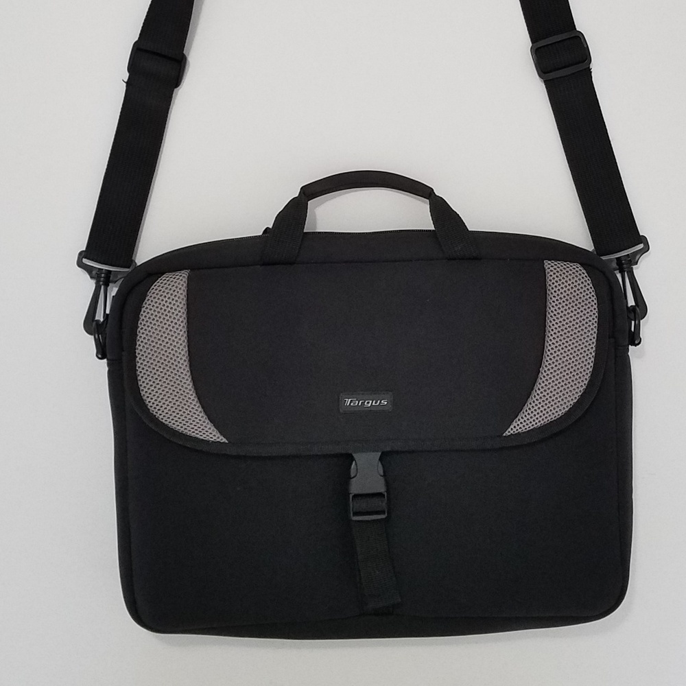 Laptop Slipcase Targus CVR200 Neoprene Sleeve